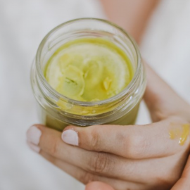 Baume de massage BIO, réparateur et nourissant pour les mains et pieds